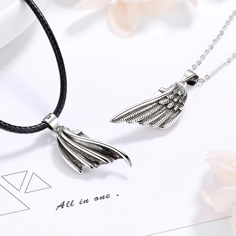 1 cặp dây chuyền mặt thiên thần ác quỷ phong cách vintage