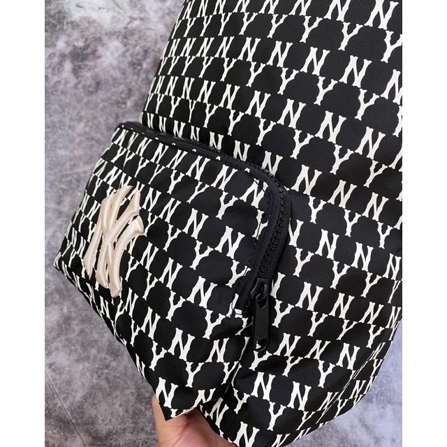 Balo MLB monogram quốc dân