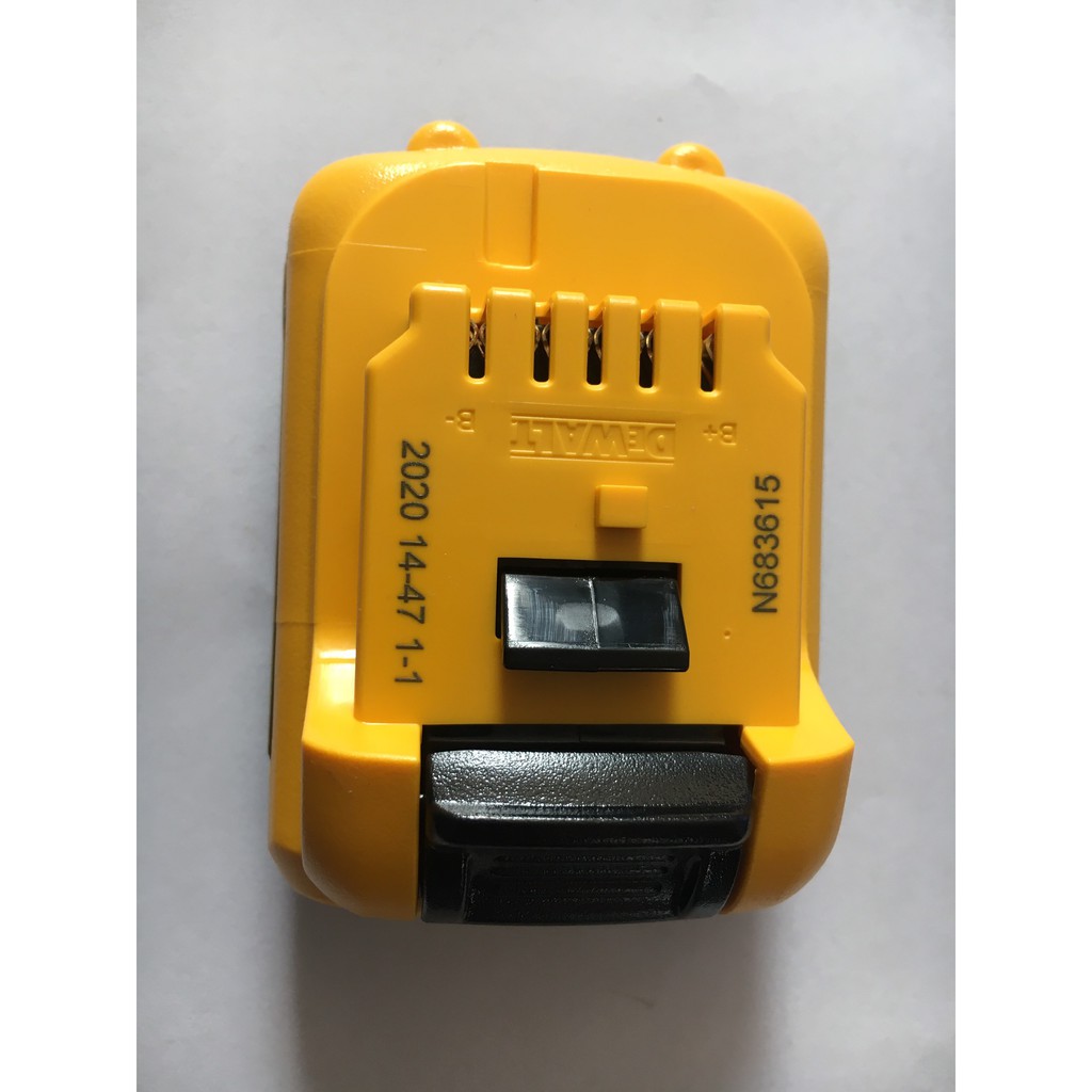 DMTD Máy khoan pin 12V Dewalt DCD701