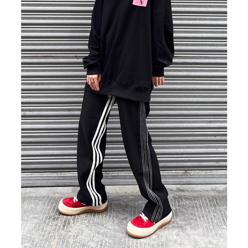 Quần line ba sọc MEANSTORE unisex basic nam nữ cạp chun ống rộng phong cách Hàn Quốc ulzzang - đen sọc trắng