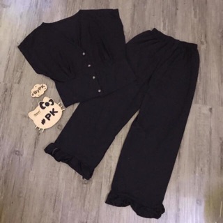 Set quần ống rộng áo nút
