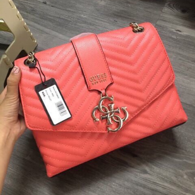 Túi hiệu Guess