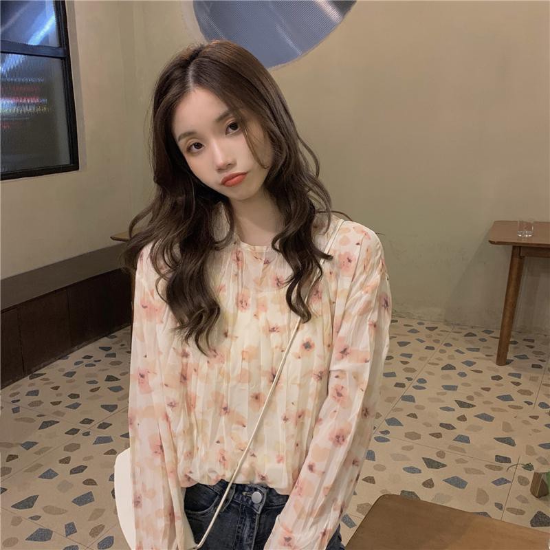 Korean style floral chiffon micro-transparent all-match long-sleeved shirt，cheap borong of Koreanfashion women's clothing readystock 210521