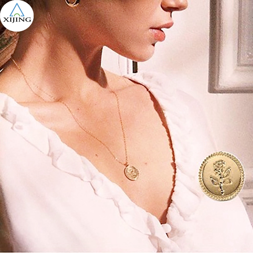 Dây chuyền kim loại mặt hoa hồng thiết kế đơn giản thời trang cho nữ