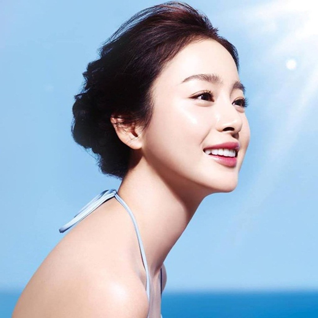 Xịt chống nắng Ice Sun Spray SPF50+ PA+++ 100ml body nâng tone cho da dầu mụn nhạy cảm hỗn hợp da khô Queen Beauty | BigBuy360 - bigbuy360.vn