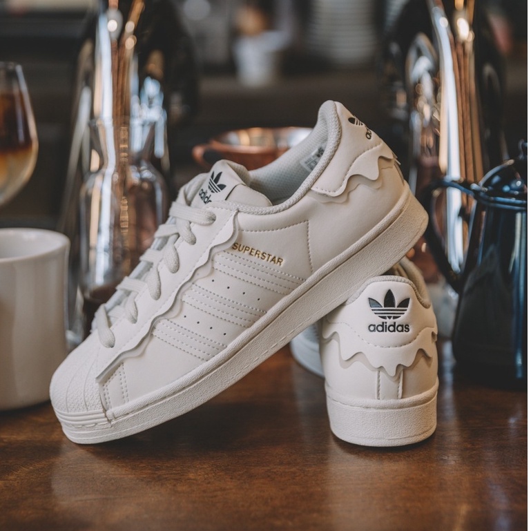Giày Superstar Coffee Cream