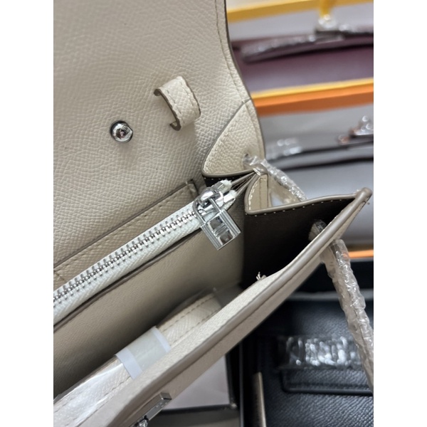 Clutch Ví cầm tay Kelly sang trọng kèm dây đeo SPS xịn