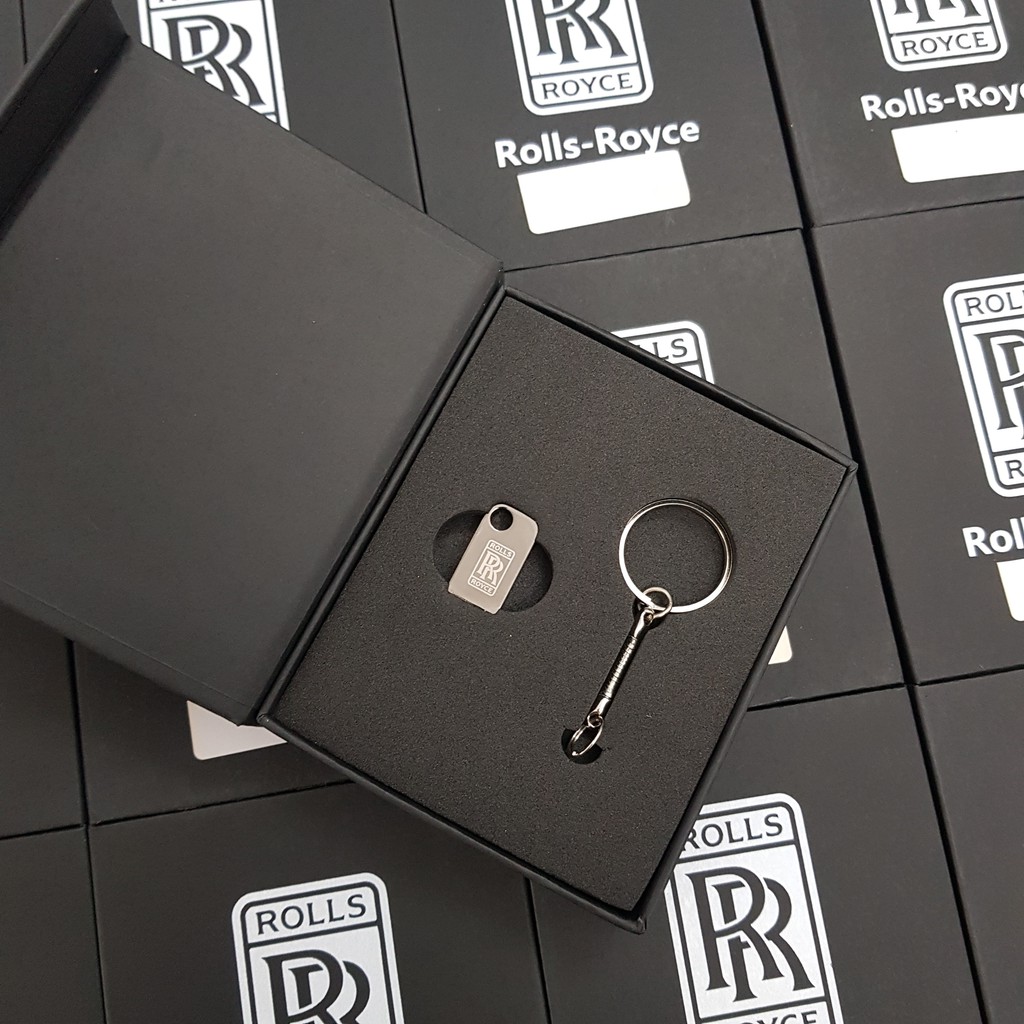 USB Rolls- Royce 32GB Sẵn 2500 Bài Nhạc MP3 Nhiều Thể Loại -Nghe Trên Ô tô, Điện Thoại