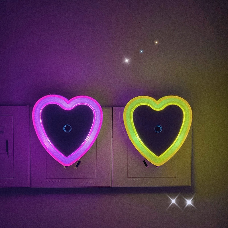 Đèn Ngủ LED Hình Trái Tim Cảm Biến Tự Động Tiện Dụng