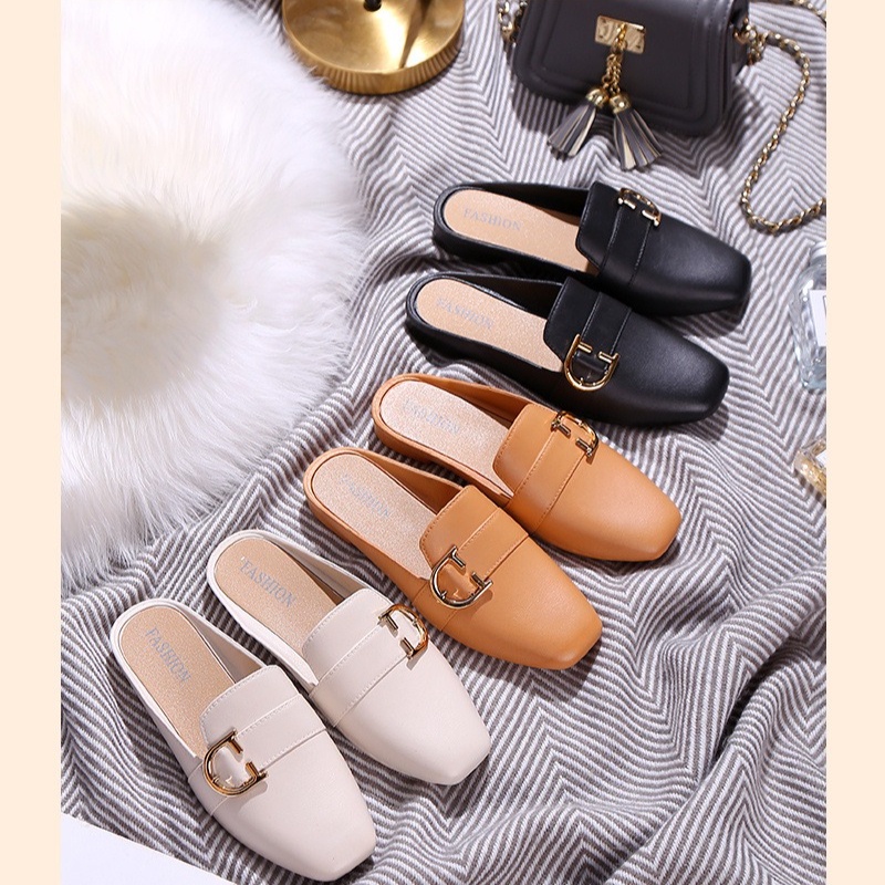 Dép Sục Nữ Mũi Tròn Có Khóa Hình Chữ D Chất Nhựa Chống Nước Thích Hợp Đi Mưa