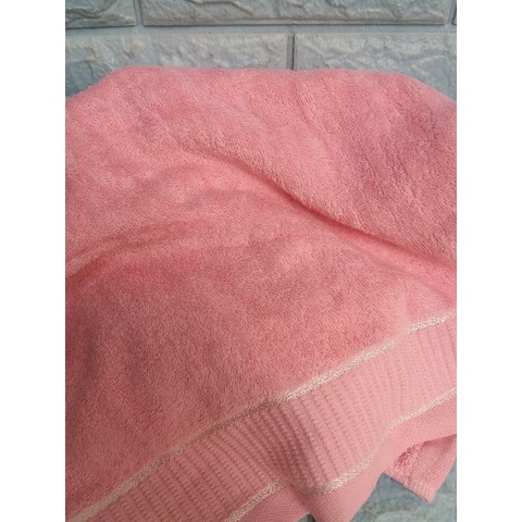 Khăn tắm cotton hồng 1m quà từ Pond