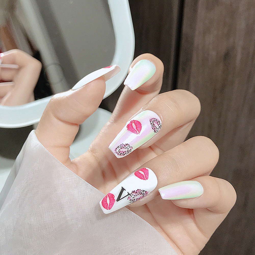 [Hàng mới về] Miếng Dán Trang Trí Móng Tay Hình Đôi Môi Đỏ 5D Thời Trang Diy