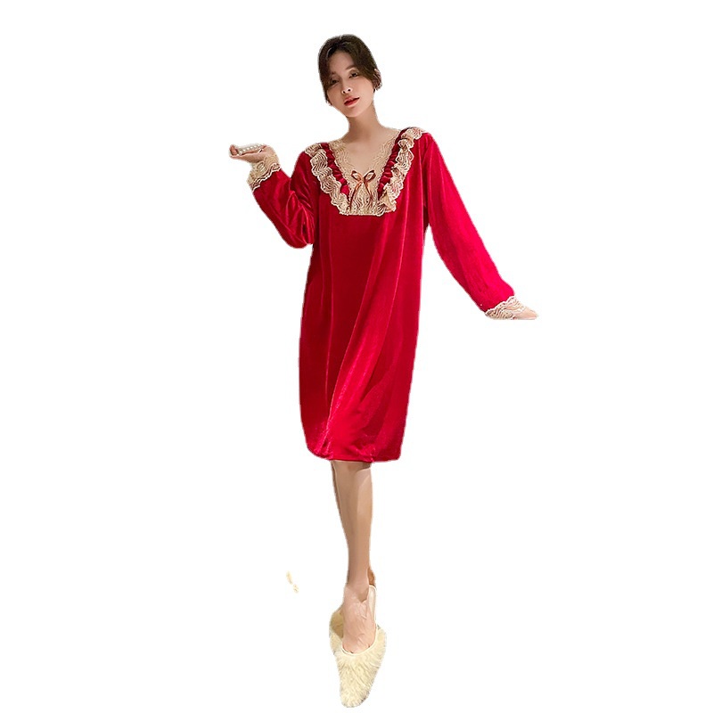 Đầm Ngủ Tay Dài Chất Liệu Nhung Dày Dặn Giữ Ấm Màu Vàng Mới Thời Trang Thu Đông Cho Nữ 2021