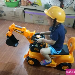 Xe cần Cẩu/máy xúc điện 601 cho bé