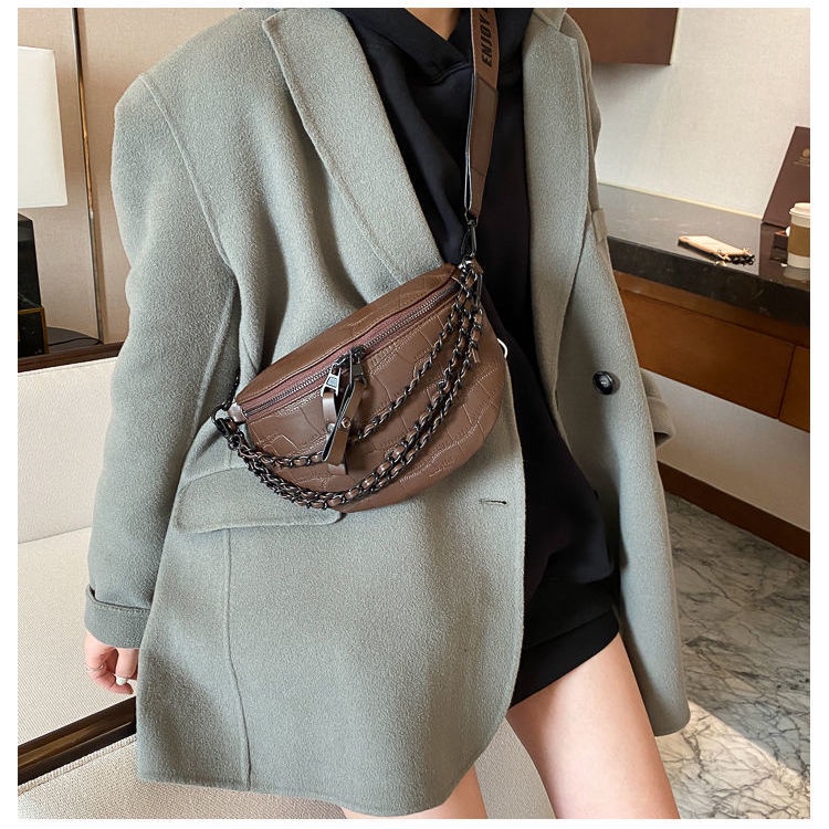 Túi đeo chéo trước ngực kết cấu cao cấp siêu thời trang mới dành cho nữ | BigBuy360 - bigbuy360.vn