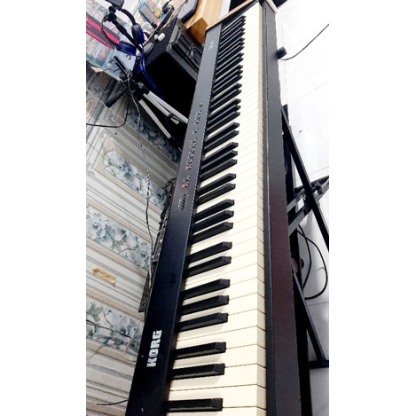 piano korg sp100