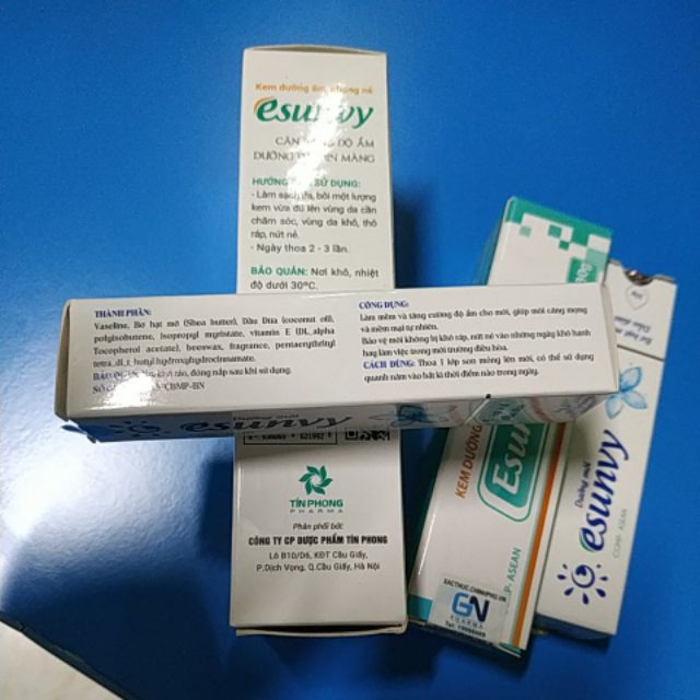 Bộ dưỡng ẩm chống nẻ esunvy