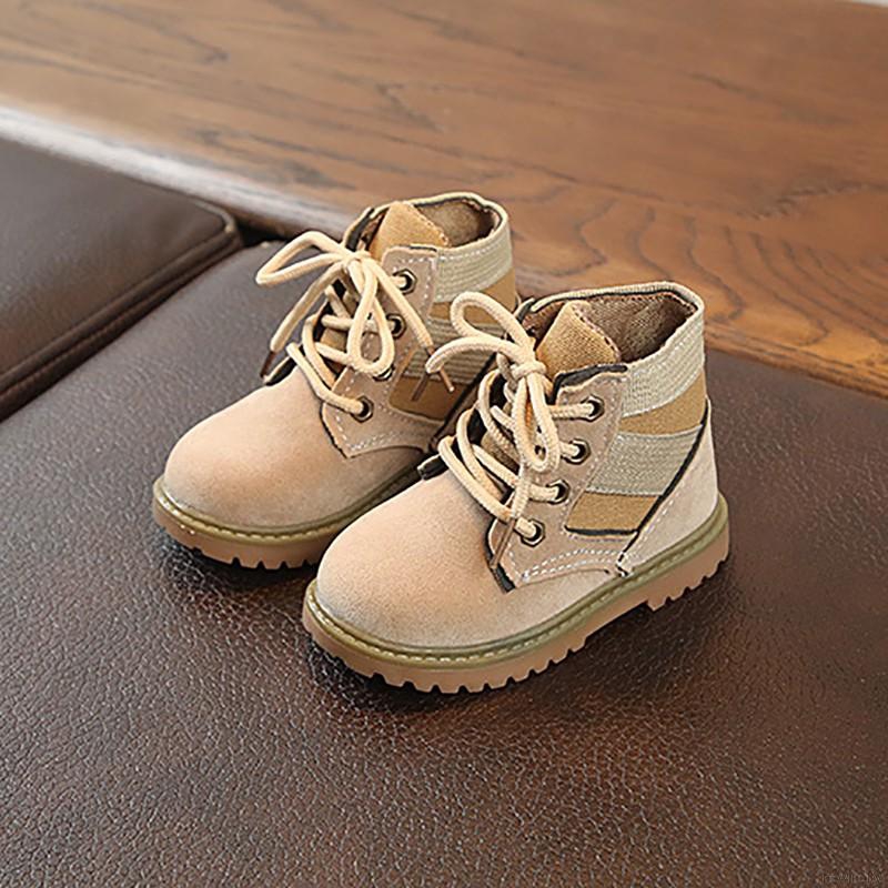 Giày bốt da phong cách Hàn Quốc cho bé