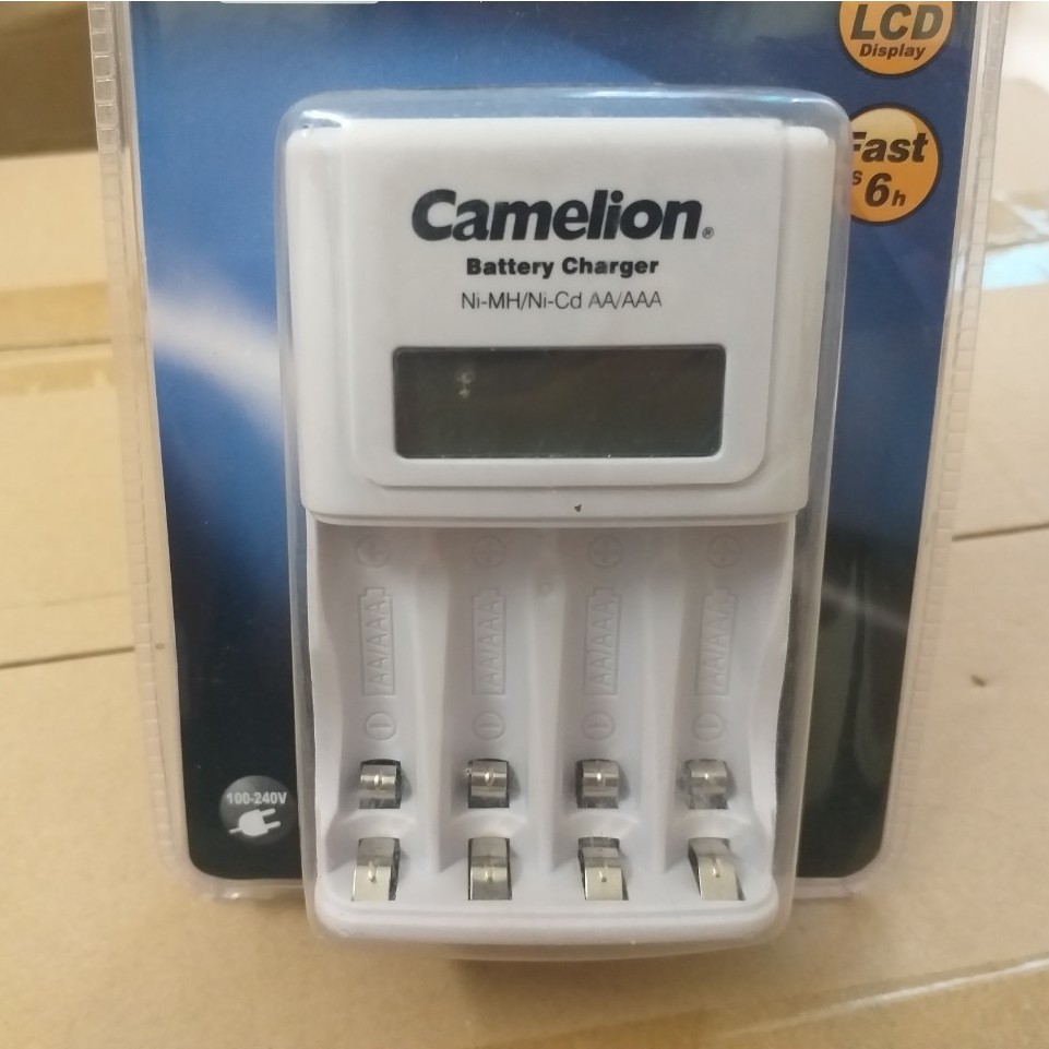 Máy sạc BC-1012 Camelion , máy sạc Pin AA, AAA  báo đèn đo dung lượng pin
