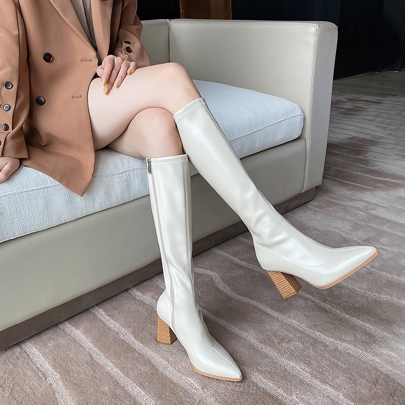 Giày boots cao gót vân gỗ mũi nhọn da bóng công sở khóa bên phong cách Hàn quốc