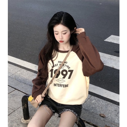 Áo hoodie Tay Dài In Chữ / Hình Cô Gái / Khoai Tây Chiên Màu Sắc Tương Phản Thời Trang 2022