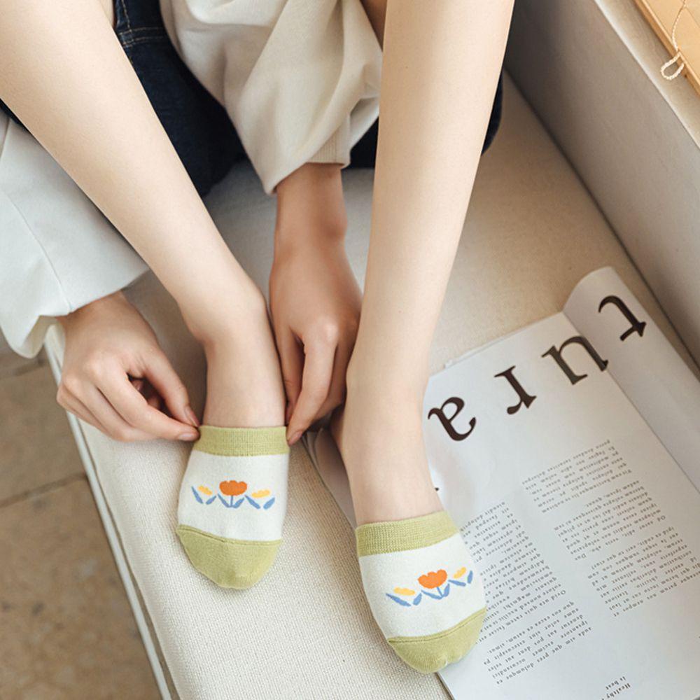 Đôi Vớ Bằng Vải Cotton Thoáng Khí In Hình Gấu Hoạt Hình Dành Cho Nữ