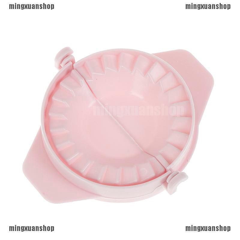 Khuôn hỗ trợ làm bánh há cảo bằng nhựa kích thước 12cmx10xmx2.5cm có 3 màu tiện dụng