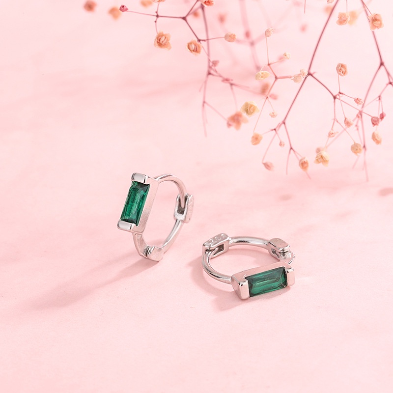 Bông Tai Mạ Bạc 925 Đính Ngọc Lục Bảo Thiết Kế Đơn Giản Thanh Lịch Cho Nữ