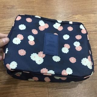 Túi đựng mỹ phẩm( chất vải dù dày dặn)