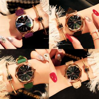 Đồng hồ quartz nữ dây da mặt đính hột xoàn