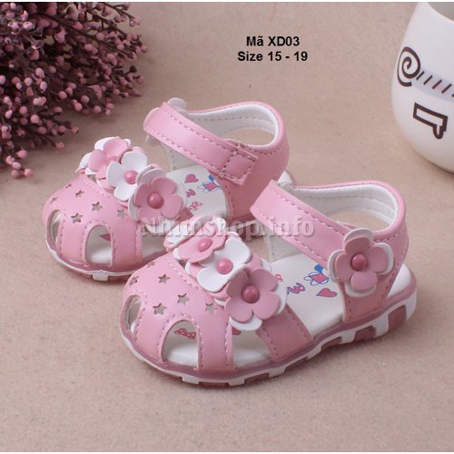 Dép Sandal Tập Đi Cho Bé Gái 6 - 18 Tháng XD03