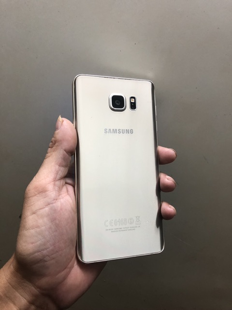 Điện thoại Samsung Note 5 Gold đẹp 98-99%