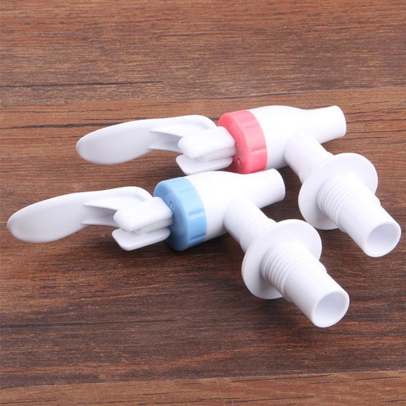 Vòi nước nhựa nóng lạnh ( có size lớn )