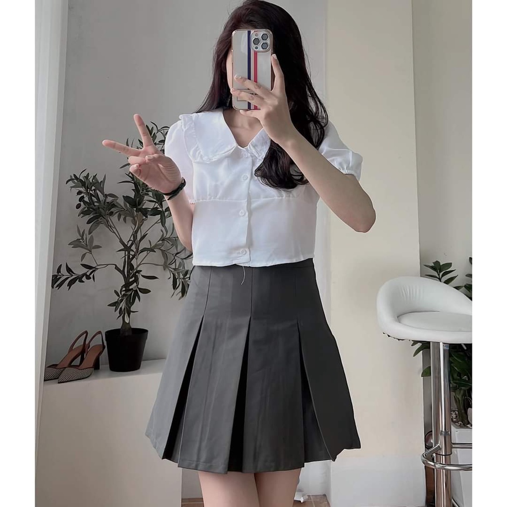 Set áo chân váy xếp ly to màu xám mix áo sơ mi trắng croptop cộc tay cổ sen đẹp
