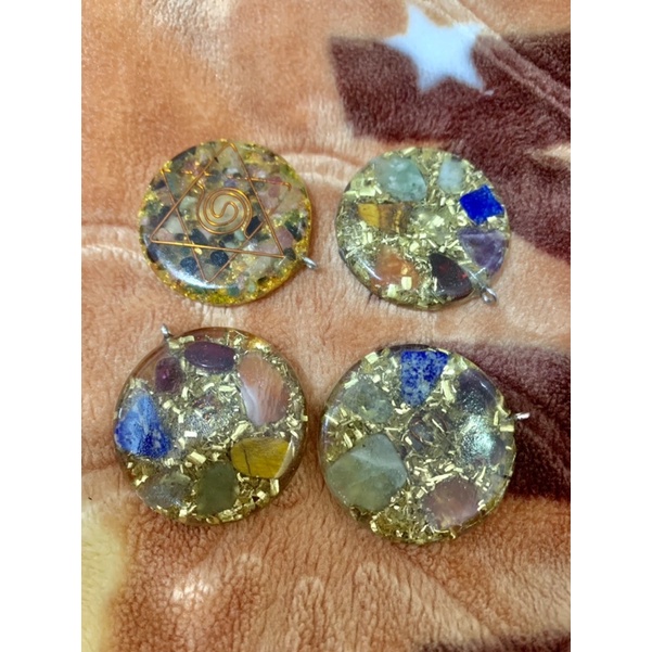 Mặt đeo năng lượng orgonite VIP