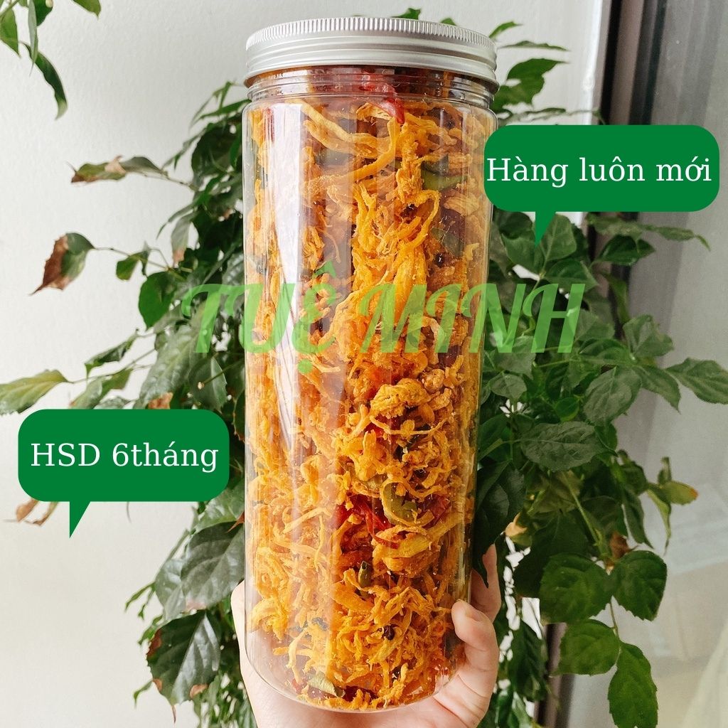 Khô gà lá chanh xé cay Tuệ Minh đồ ăn vặt Hà Nội hộp 500gram | BigBuy360 - bigbuy360.vn
