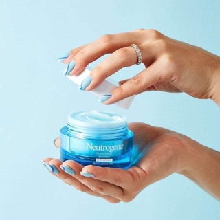 Kem dưỡng Neutrogena Hydro Boost Aqua Gel