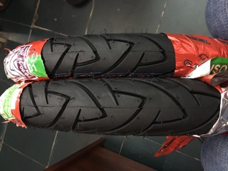 Vỏ lốp gai Samurai 70/90-17 TT