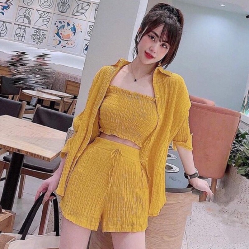 Sét 3 món áo ống + quần short kèm áo sơ mi hot trend
