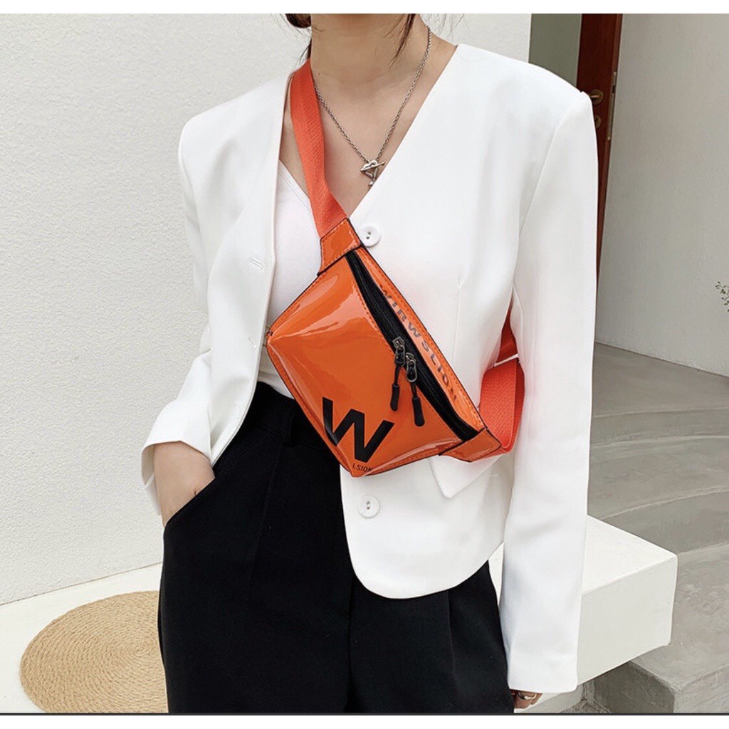 Túi Bao Tử Nữ Hot Trend Nhựa PU Chống Nước in Hình W