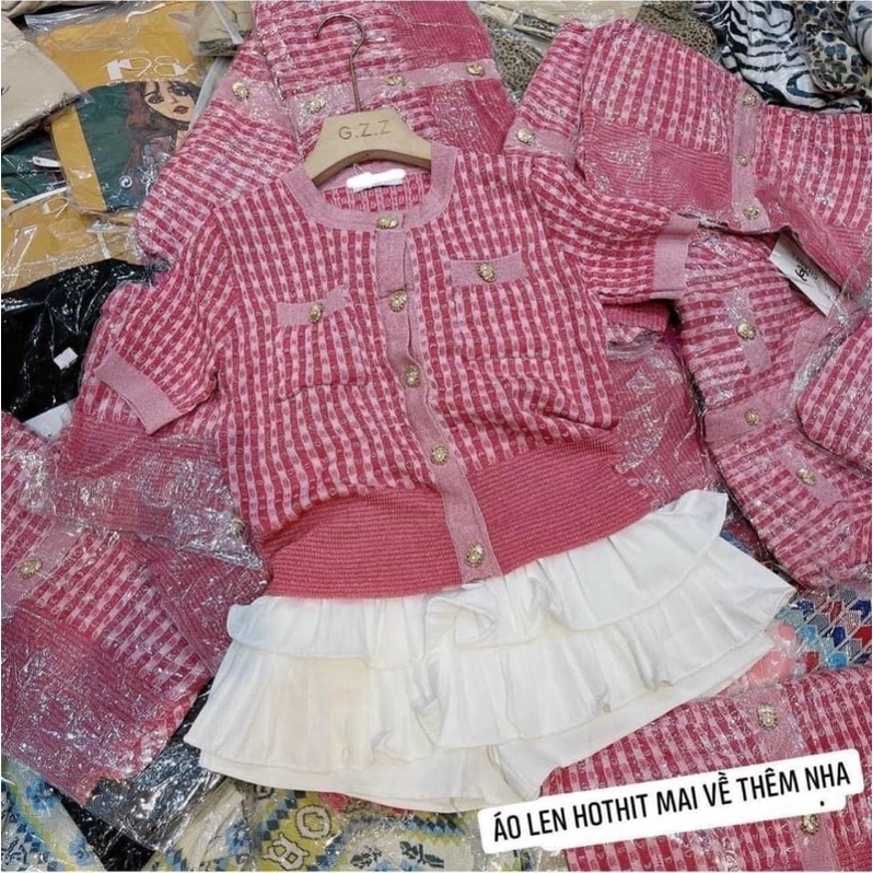 Áo len hồng kẻ nhũ c | BigBuy360 - bigbuy360.vn