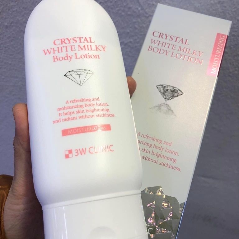 Dưỡng Thể Body Trắng Da Nâng Tông Body Crystal White Milk Lotion 3W Clinic Hàn Quốc 150g