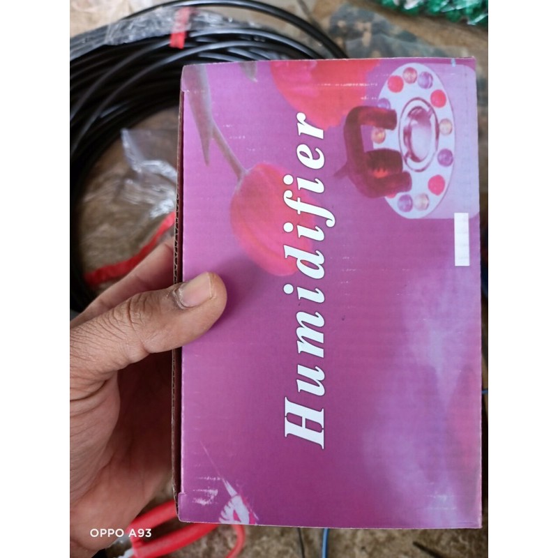 Máy phun sương tạo khói có đèn led kèm nguồn cực nhiều khói mẫu mới