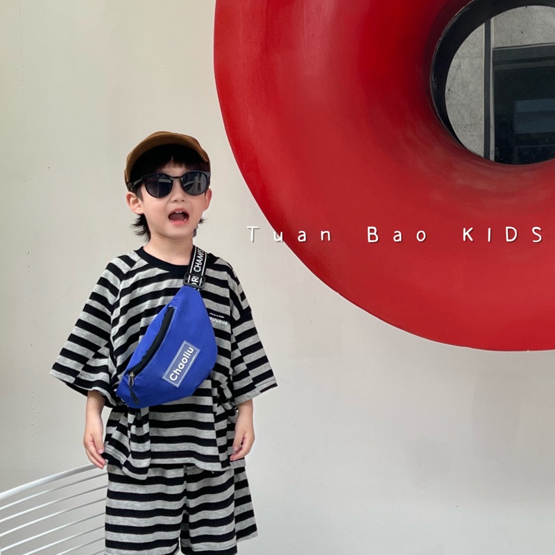 Túi Đeo Chéo Trước Ngực Mini Siêu Nhẹ In Chữ Phong Cách Mới Cho Bé Trai