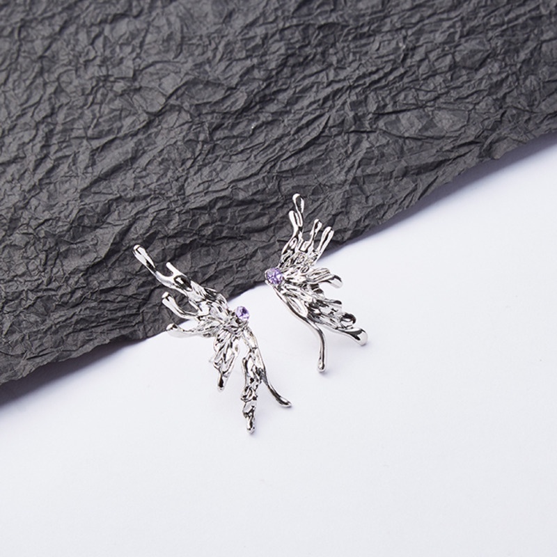 Khuyên Tai Kim Loại Hình Bướm Đính Đá Phong Cách Hip Hop