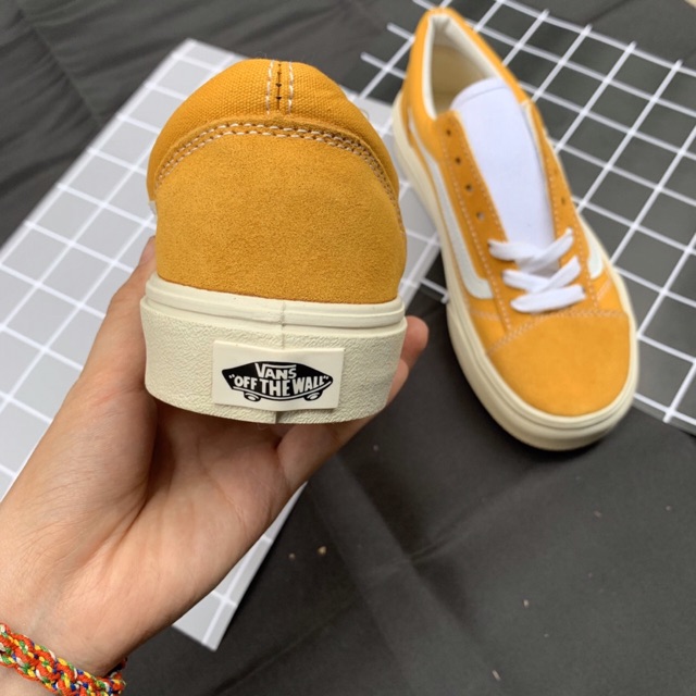Giày vans màu vàng hàng 1:1