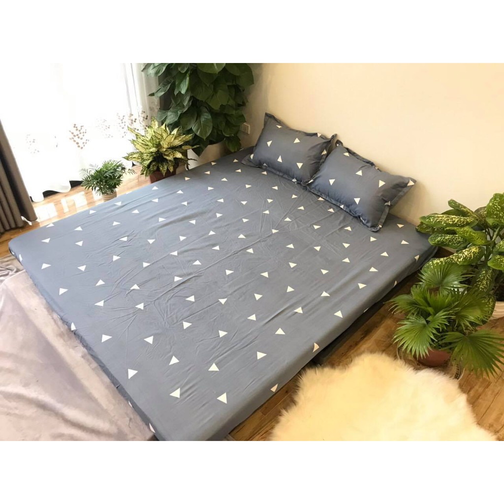 Bộ ga chun và 2 áo gối nằm Emmidecor - mẫu tam giác ghi, drap cotton poly