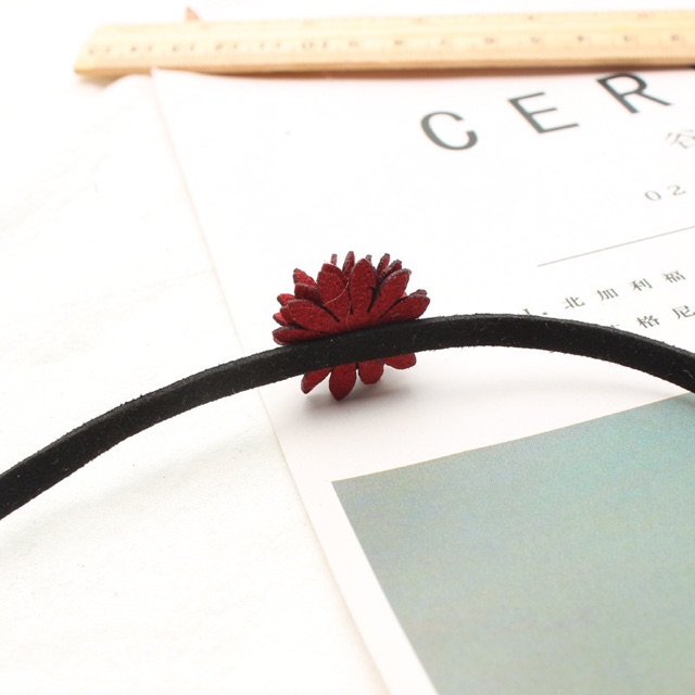 Choker đính hoa xinh iu cho cô nàng tiểu thư