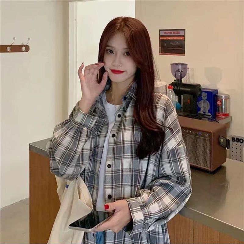 Áo Sơ Mi Tay Dài Dáng Rộng Kẻ Sọc Kiểu Retro Hàn Quốc Cá Tính