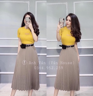 Chân váy xếp ly kèm đai